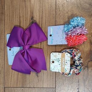 🔥 Scünci Hair Ties & Bow Lot
